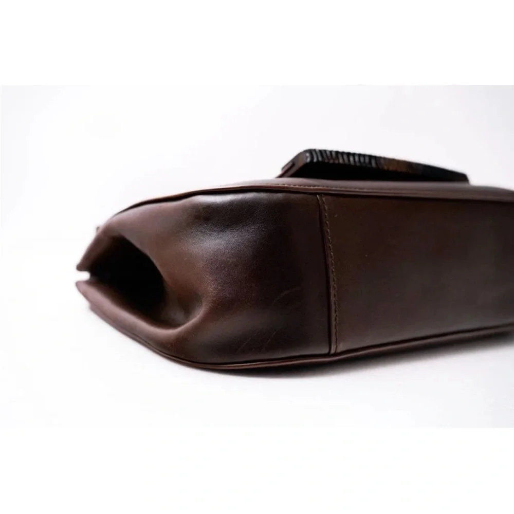 Gucci Tom Ford Era Brown Leather Shoulder Bag - Picture 12 of 13